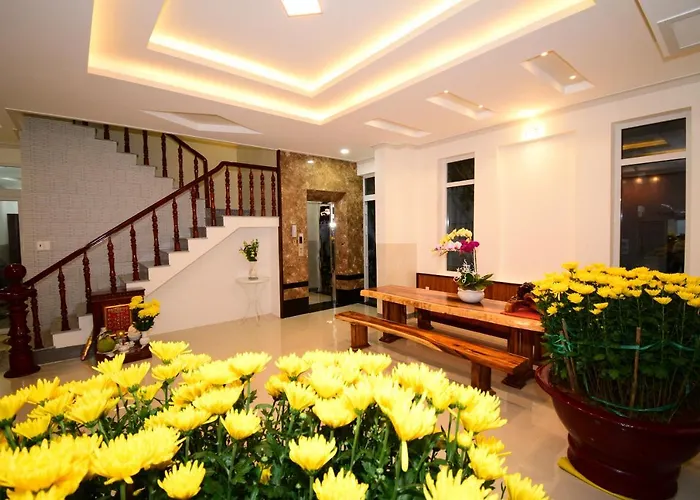 Nhà khách Hùng Hoa